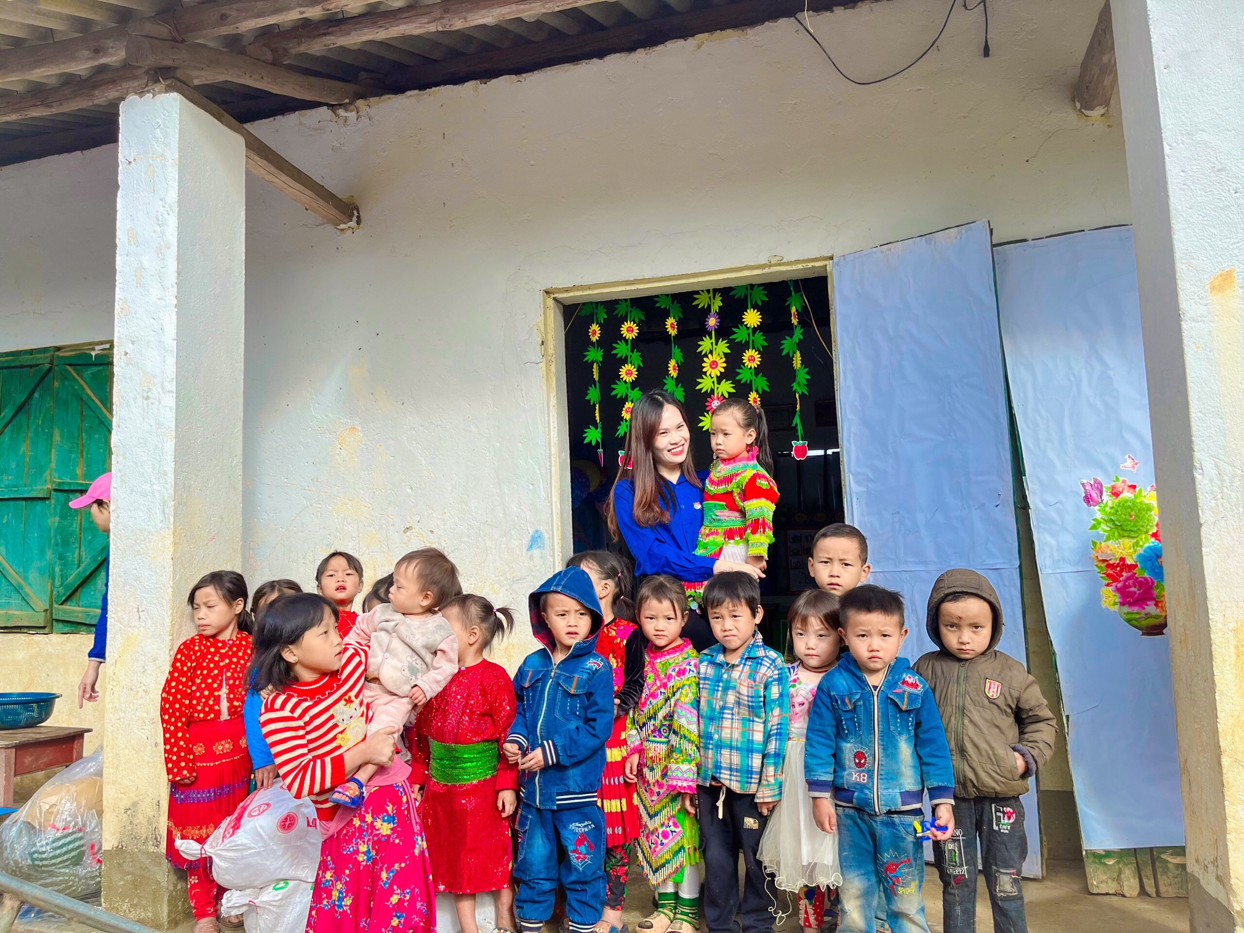 Bài dự thi người tốt, việc tốt về Nguyễn Thị Loan -Hành trình lan tỏa tình yêu thương và thắp sáng ước mơ cho những trẻ em yếu thế