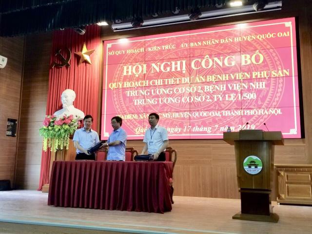 Hội nghị bàn giao, tiếp nhận tài chính, tài sản, cơ sở vật chất, trang thiết bị của trung tâm nghiên cứu kiến trúc và quy hoạch đô thị, nông thôn trực thuộc sở quy hoạch kiến trúc vào viện quy hoạch xây dựng Hà Nội